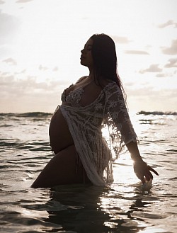 Maternity Photoshoot Babymoon Photographer Tulum